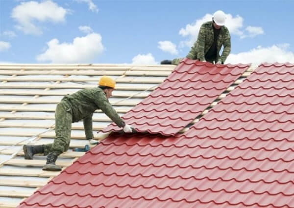 Tại sao phản xạ tia UV giúp mái bền hơn?